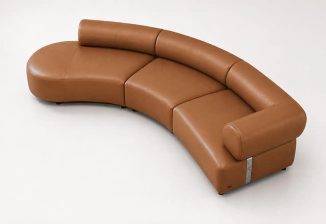 Grande Luxe 3-Seater Leather Sofa — photo 4