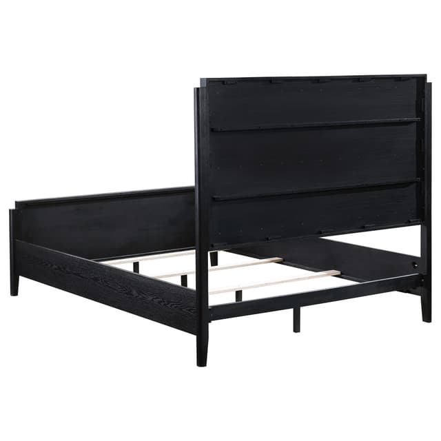 Brookmead Bedroom Set — photo 4