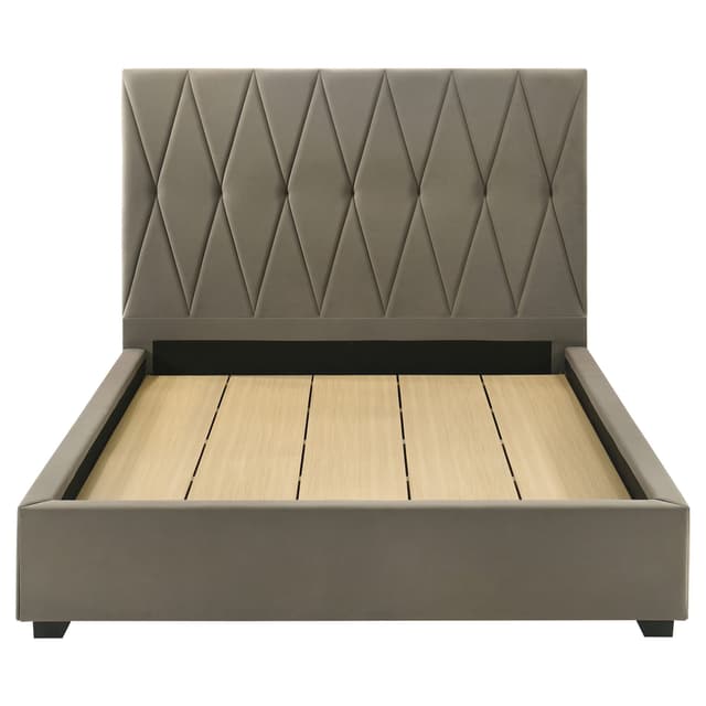 Delsea Panel Platform Bed — photo 4