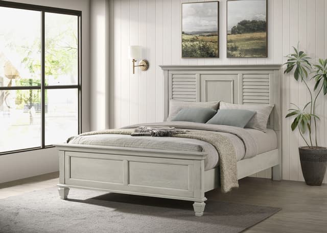 Franco Wood Panel Bed — photo 2
