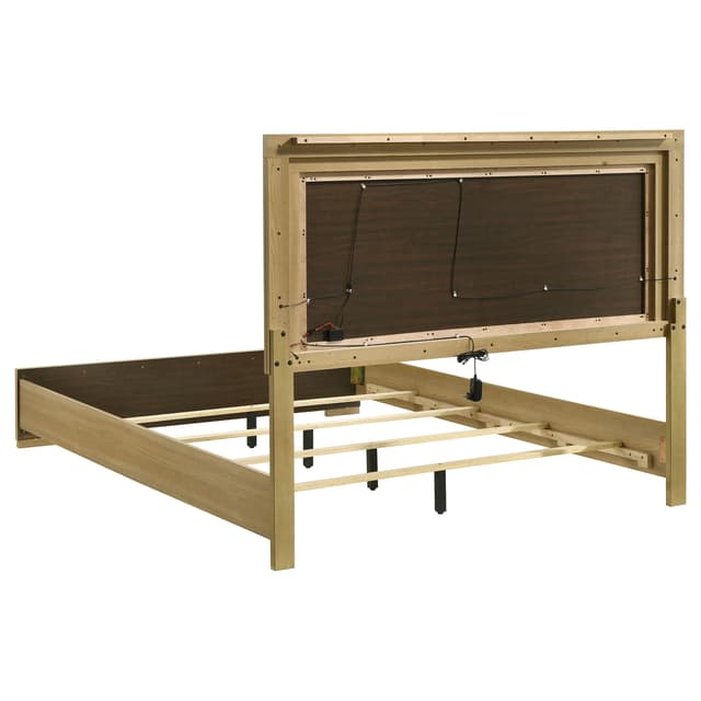 Hyland Bedroom Set — photo 4