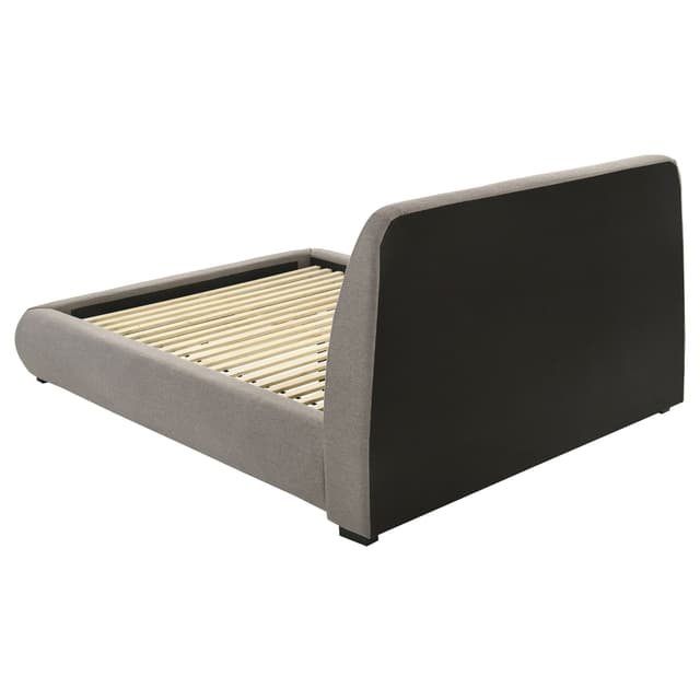 Mokena Panel Platform Bed — photo 5