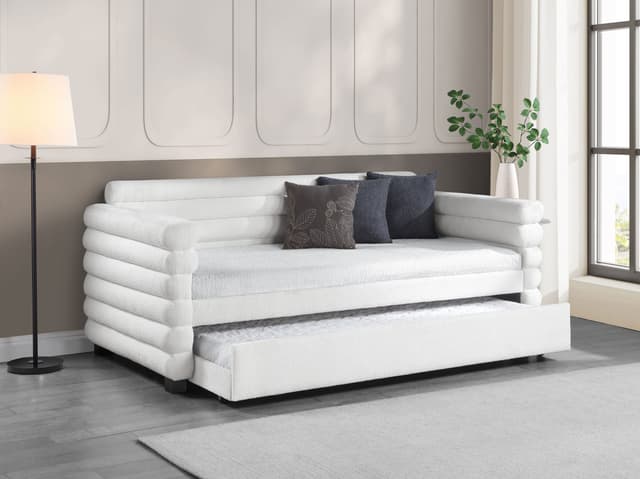 Patricia Upholstered Daybed with Trundle — photo 2
