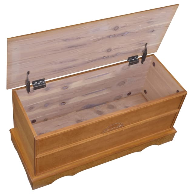 Paula Cedar Chest — photo 4