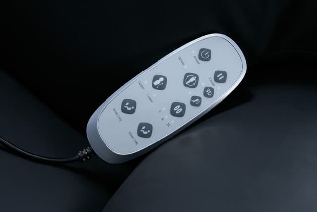 Modus - Massage Chair - Black — photo 7