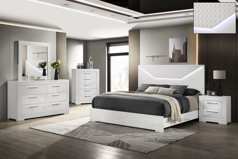 Jenna - King Bed