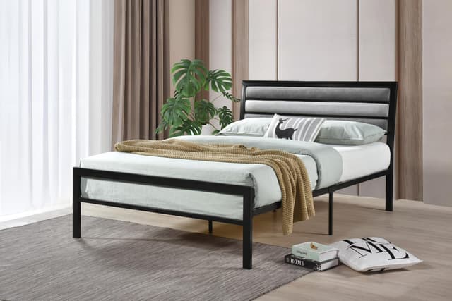 Clinton - Full Bed - Black — photo 1