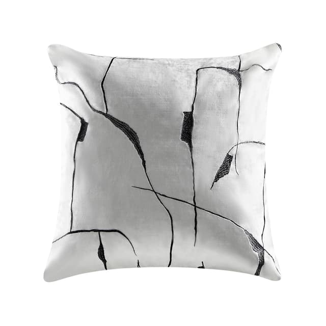Claudius Pillow — photo 1