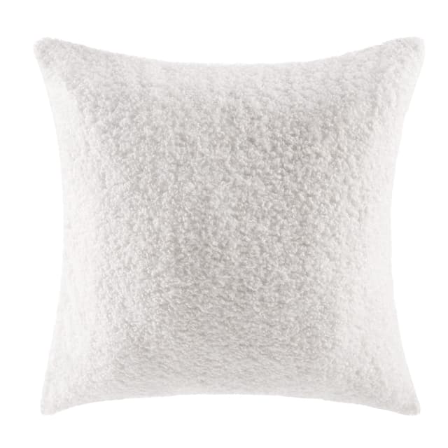 Arne Pillow — photo 2