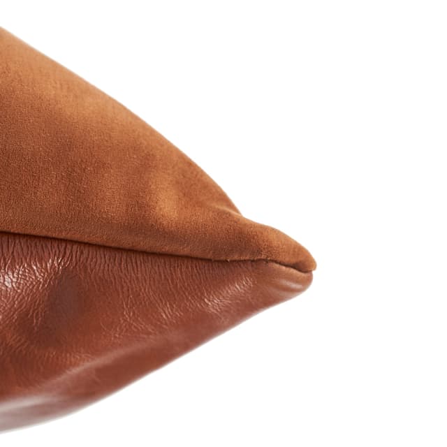 Berlo Pillow — photo 3