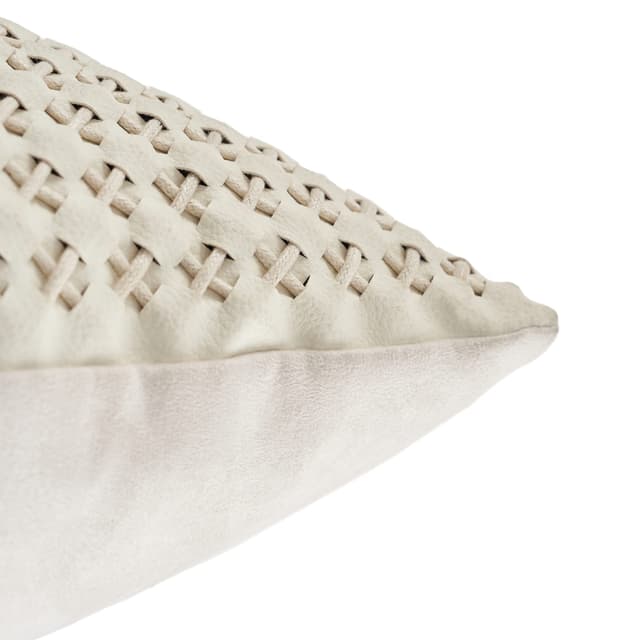 Rosalyn Pillow — photo 3