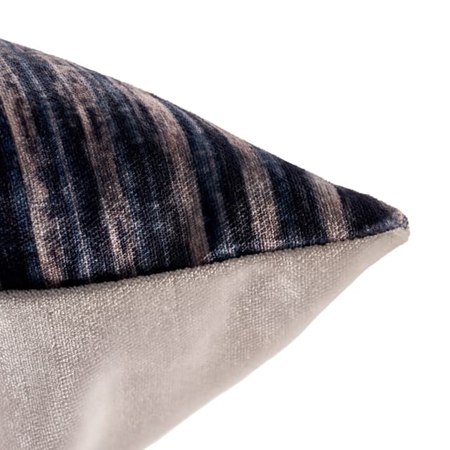 Alfred Pillow — photo 3