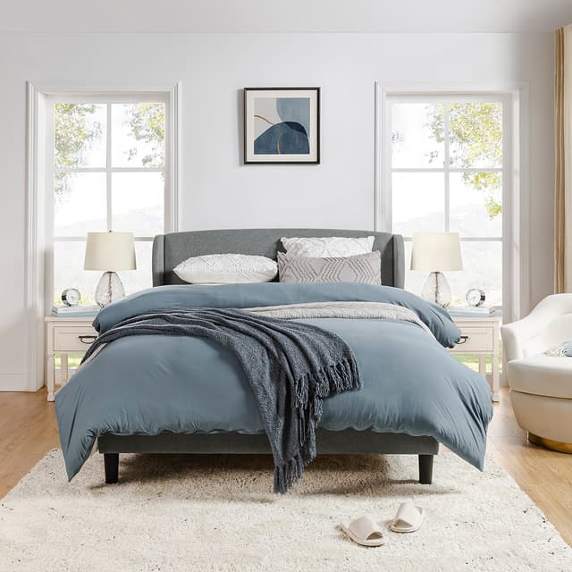 Alexander Upholstered Wingback Platform Queen Bed — photo 2