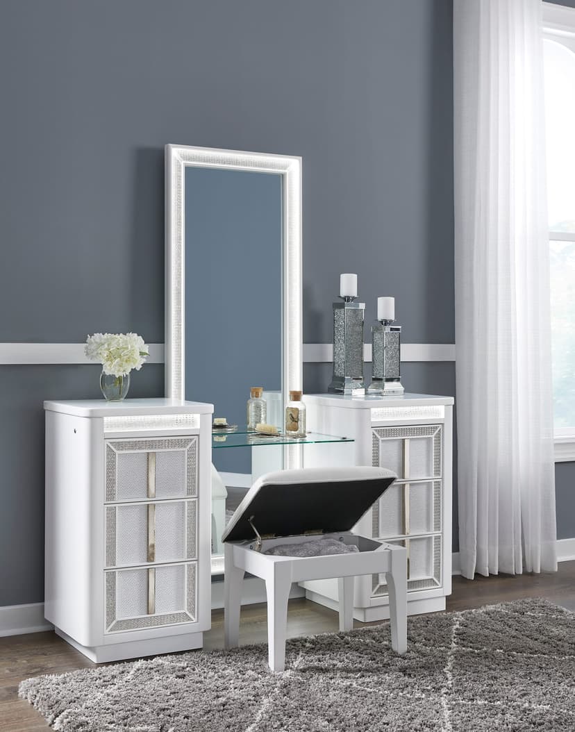 B822 - Vanity w/Stool (LED Lights)