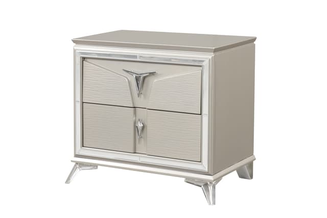 Master 4pc or 5pc Bedroom Set — photo 4