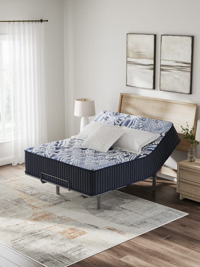 M496 - 15" LATEX Firm Luxe Mattress — photo 2