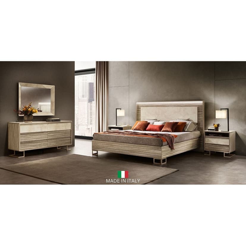 Luce Collection