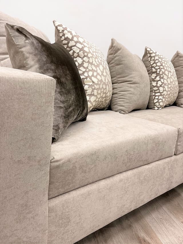 110-Hollywood Beige Sectional — photo 1