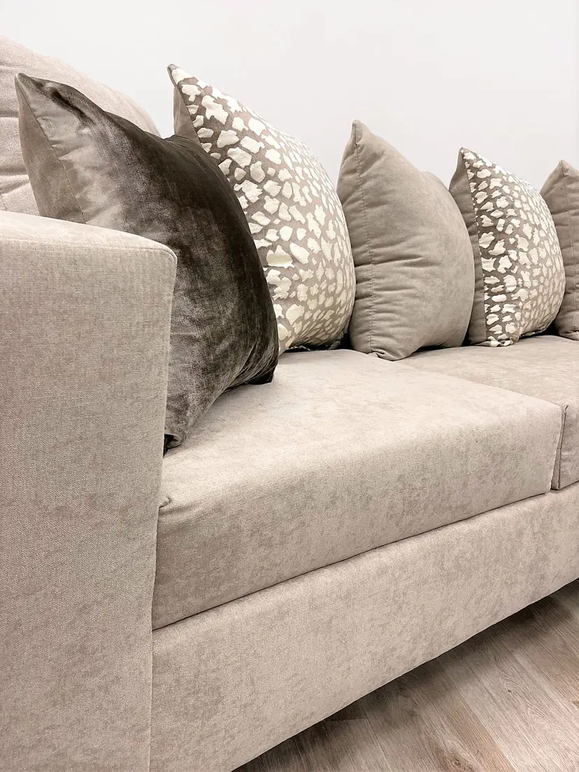 110-Hollywood Beige Sectional