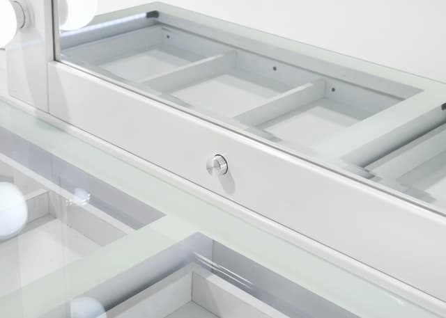 Luxo Vanity Top with Led White — photo 2